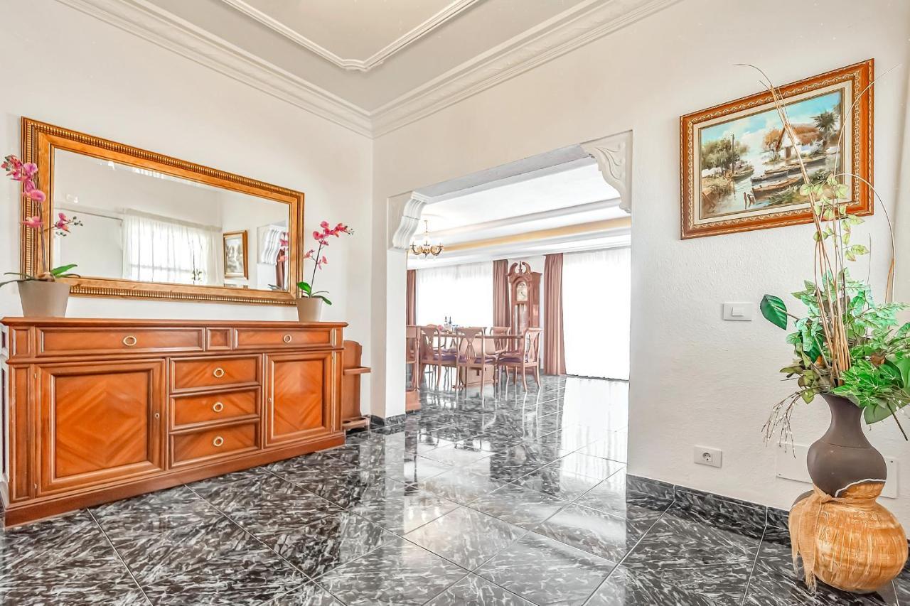Villa Raquel With Private Pool And Sea View Los Menores Exterior photo