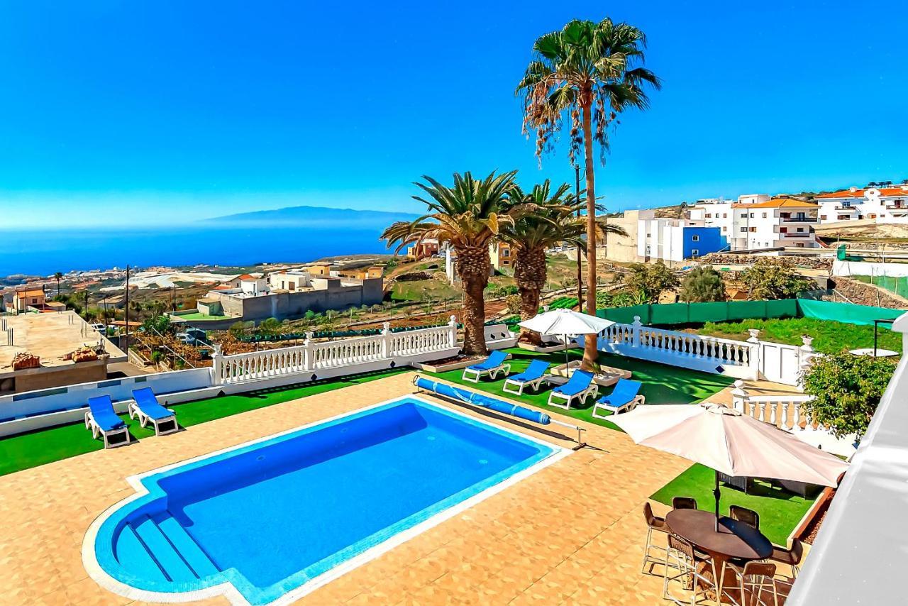 Villa Raquel With Private Pool And Sea View Los Menores Exterior photo